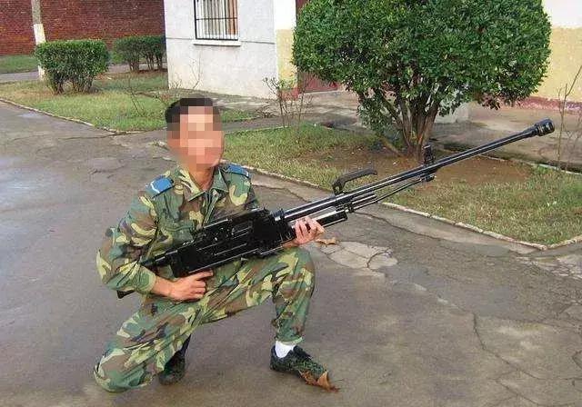 88式重机枪优缺点,88式轻机枪伤害怎么样