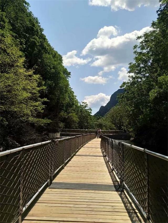 承德是一个神奇的地方，有着自己独特的地方，值得期待！