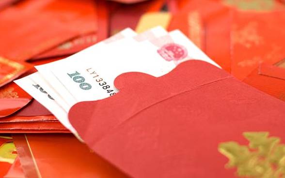 她叫九妹，在武汉做文员，月薪3000，她是这样生活的