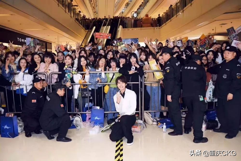 龙湖重庆时代天街规模,重庆龙湖时代天街最新打卡地