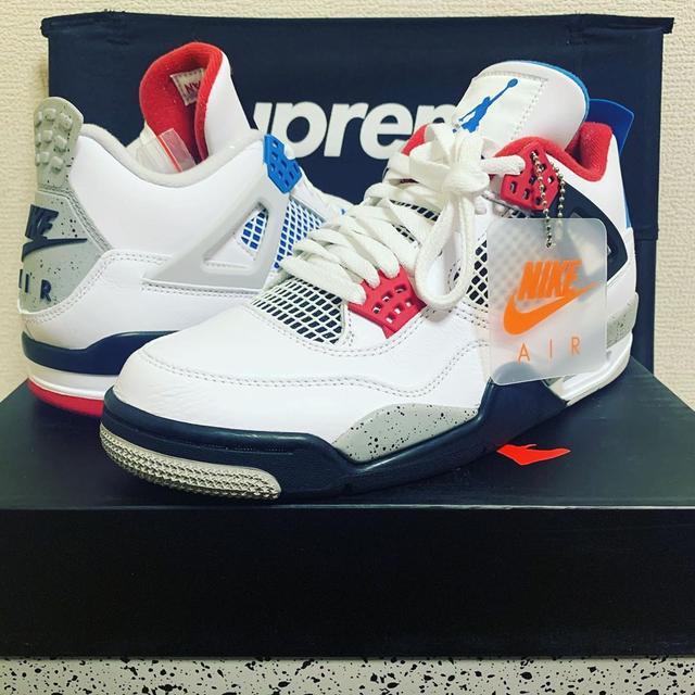 买一送4衣服,买一送四小蓝盾