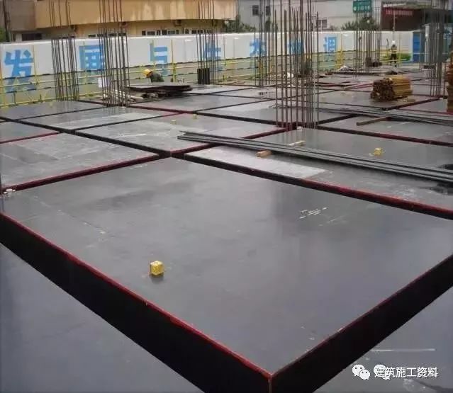 地下室模板施工技术交底,幕墙施工技术交底模板