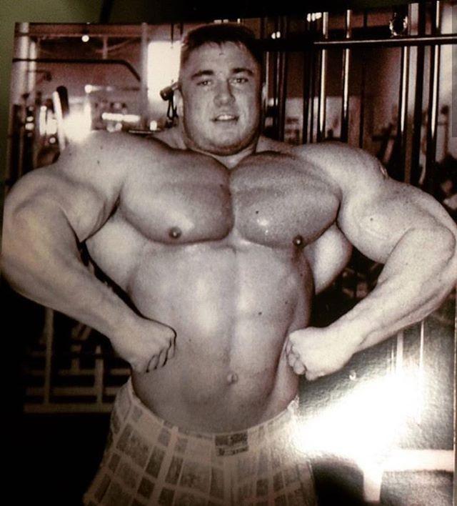 肌肉巨兽马库斯鲁尔,肌肉怪物马库斯