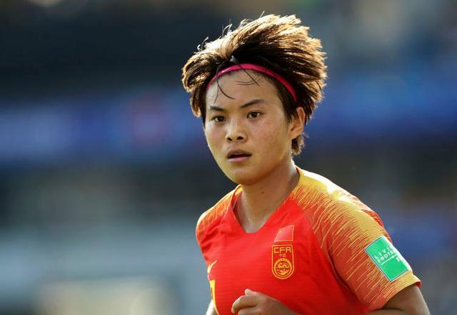 国足捐款1亿,国足队员捐款青训