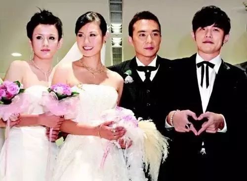 周杰伦因舞台故障受伤主办方,周杰伦出演出事故