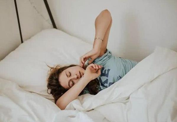 胎宝宝睡眠时间一般是多久,胎宝宝睡眠时间和孕妈一样吗