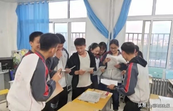 厚培小班教学沃土，铺就栋梁学子之路！聊城市外国语学校：连续创造骄人高考成绩