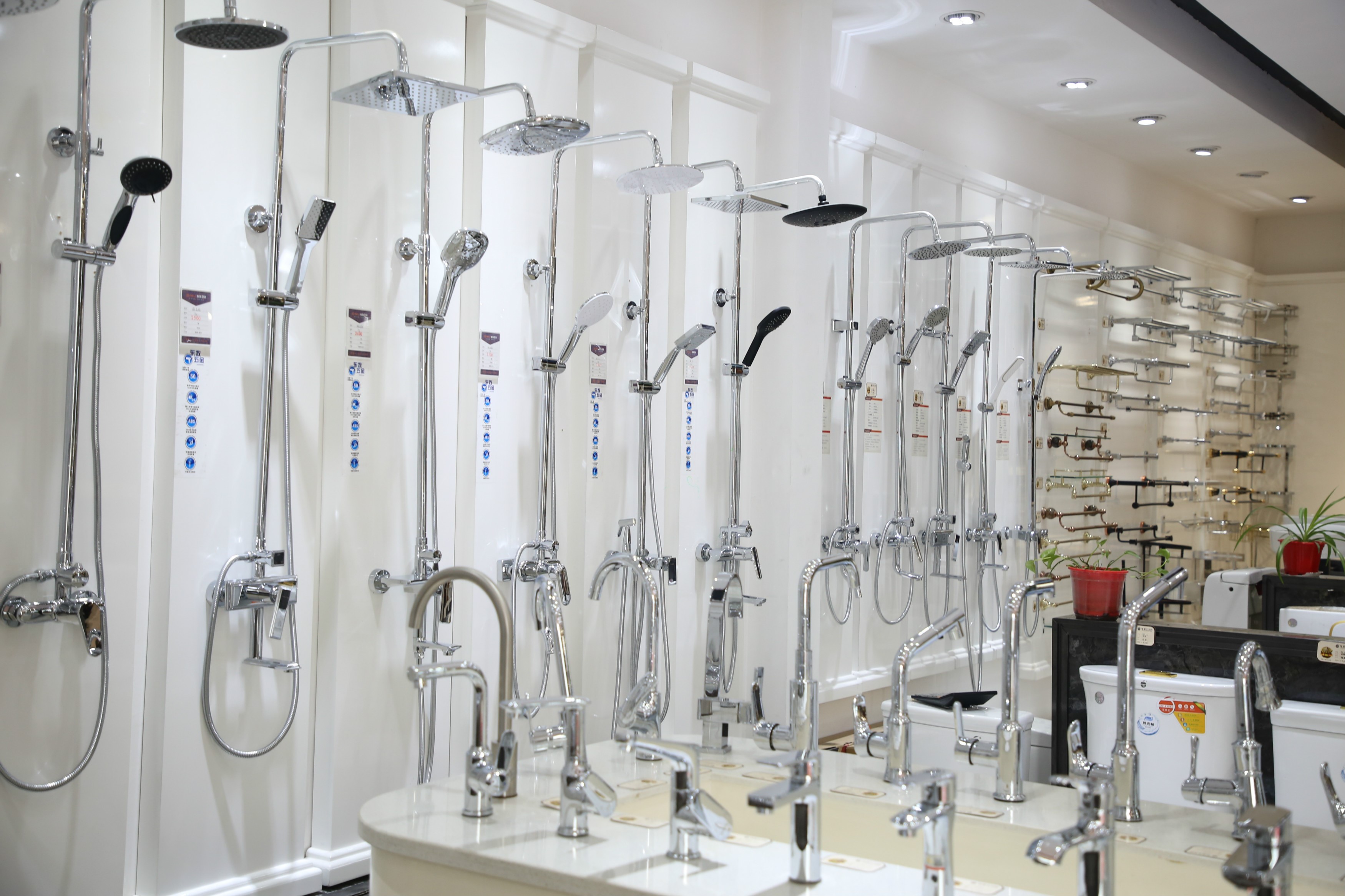 郑州宽广洁具卫浴批发市场展会,第九届家装建材家居展会