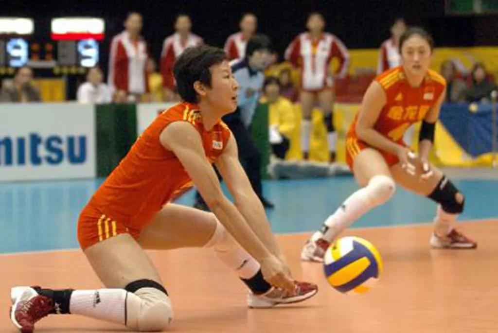 冯坤嫁给泰国女排教练,女排队长冯坤结婚了吗