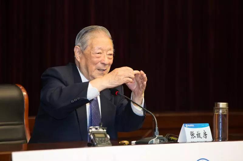 张效房:如何在生活中接受母校教育