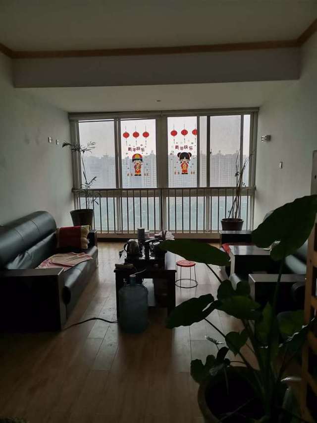 法院公示：驻马店豪车、住宅集体拍卖！雷克萨斯、众泰