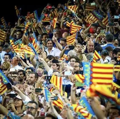 2018最后一个夜晚祝福图片,2018最后一天祝福朋友