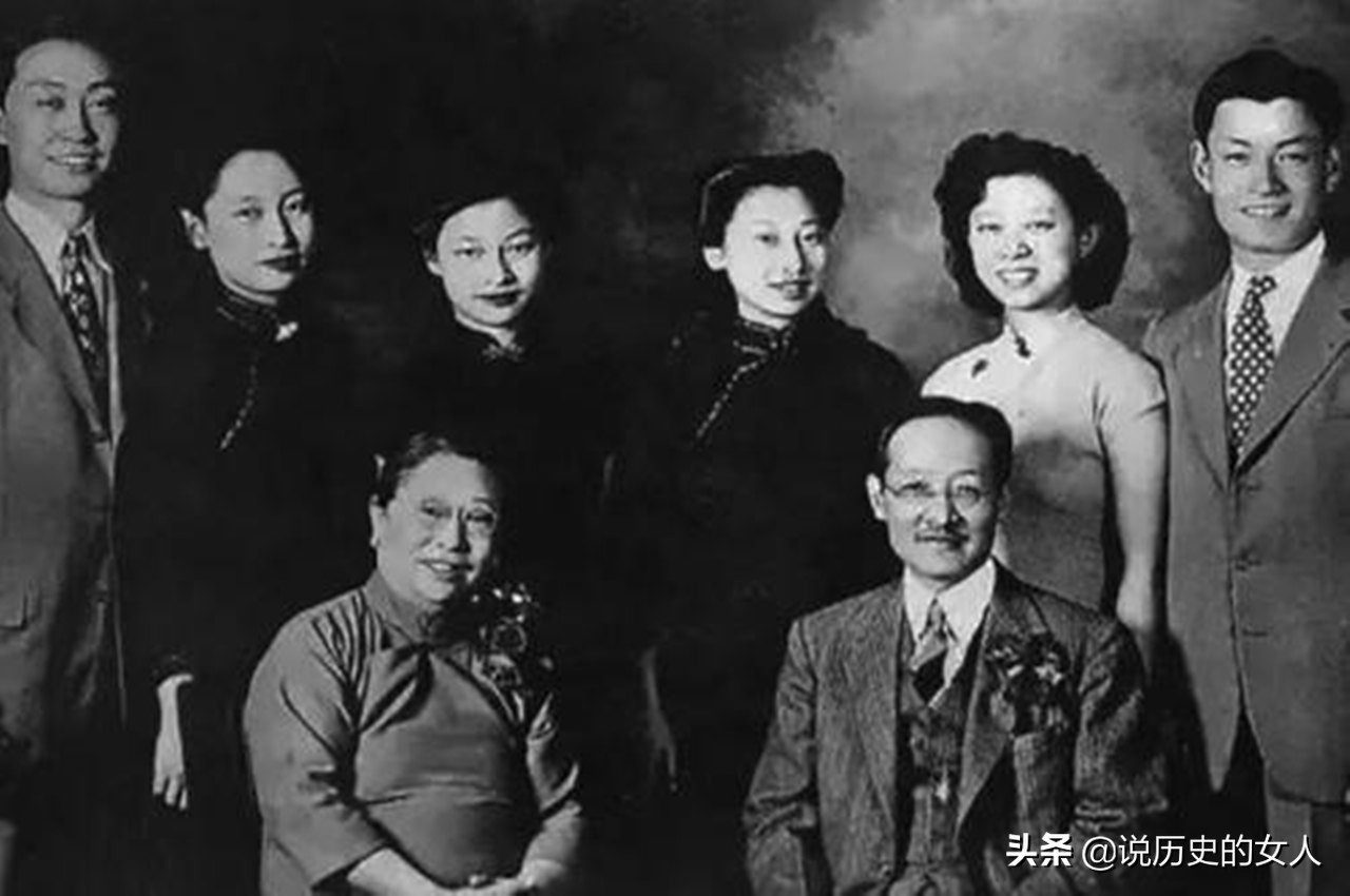 她穿男装起男名批孔子骂老师气父亲后嫁民国大师相濡以沫60年