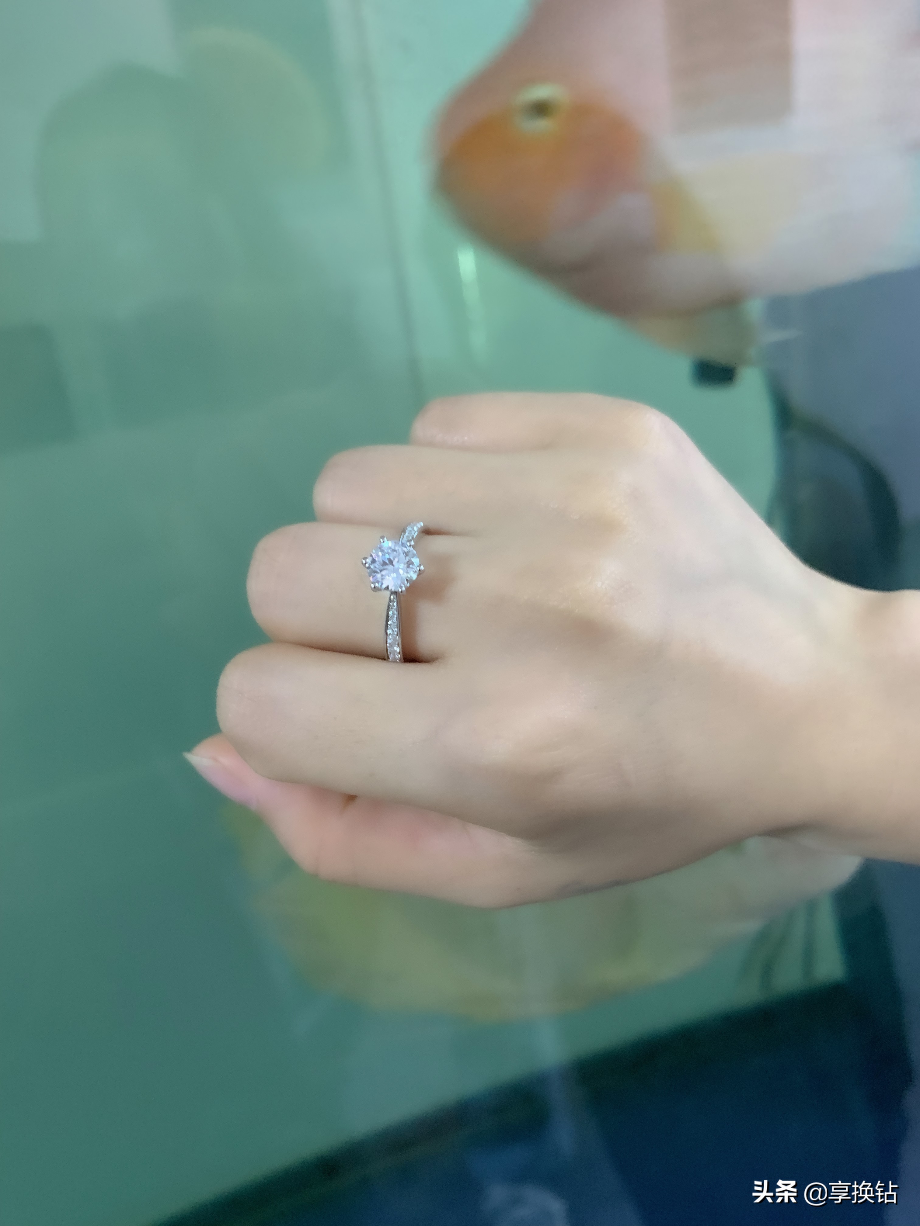 银首饰是怎么回收的，置换流程简单吗？