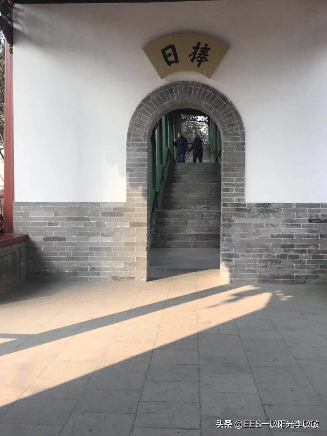 感觉到很无助的时候要怎么办,感觉无助心累的句子简短