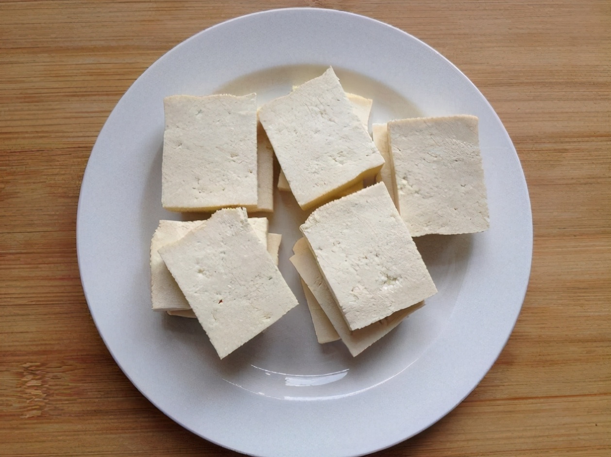 教你在家如何制作臭豆腐,臭豆腐简单制作方法不用臭豆腐乳