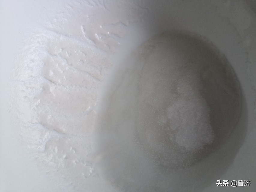 凉粉怎么做冷饮好吃,自制低热量凉粉