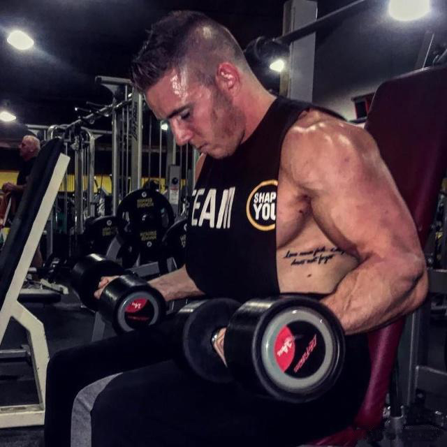 男生健身如何降低体脂,怎么降低体脂率练出腹肌