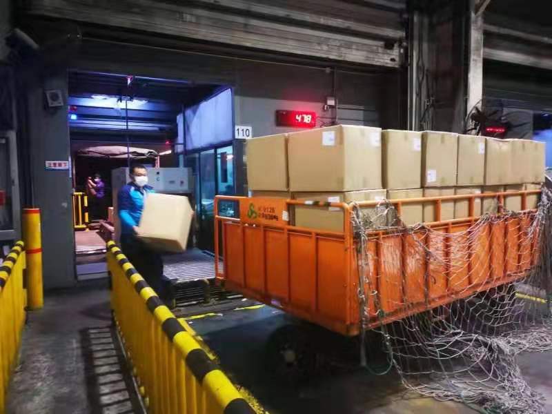 春秋航空货物托运电话,浦东春秋航空怎么可以免费托运呢