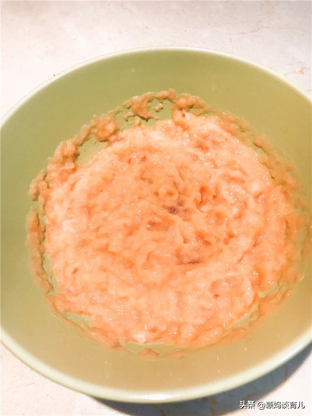 7个月的宝宝该吃什么辅食,7个月的宝宝怎么吃