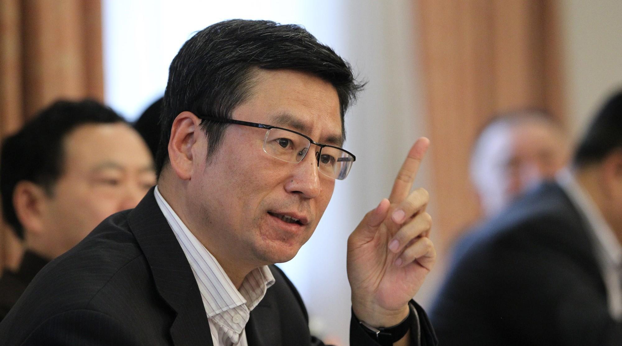 王朔对白岩松的点评一针见血,王朔对白岩松的评价很精辟