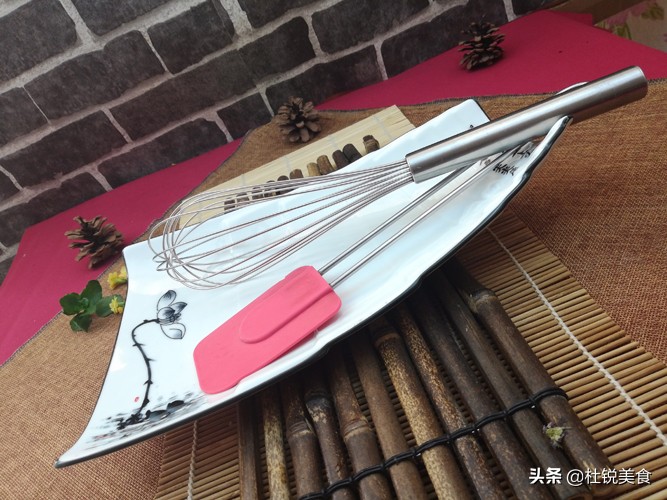 戚风蛋糕蛋黄糊有颗粒会怎么样,戚风蛋糕蛋黄比蛋白多