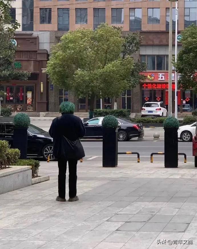 开心一刻｜所谓财富自由：花光财富，让它重获自由