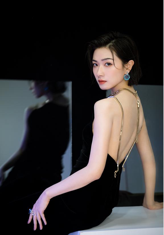 人淡如菊抖音作品女,人淡如菊女星视频