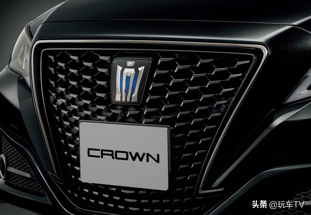 皇冠时尚版运动版,皇冠运动版2017