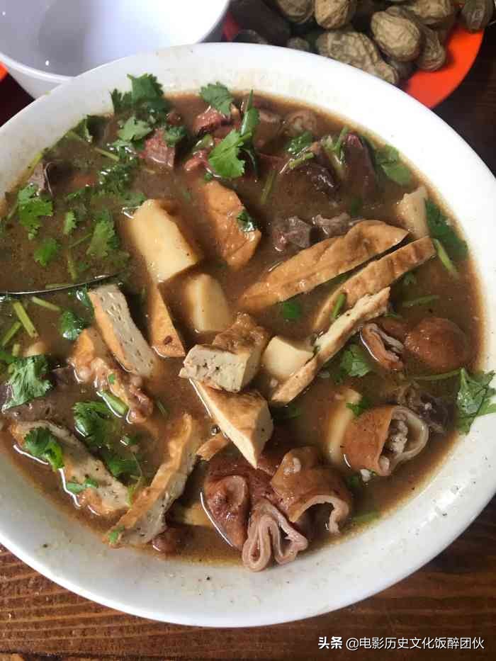 于谦有多喜欢吃卤煮,于谦早餐吃卤煮