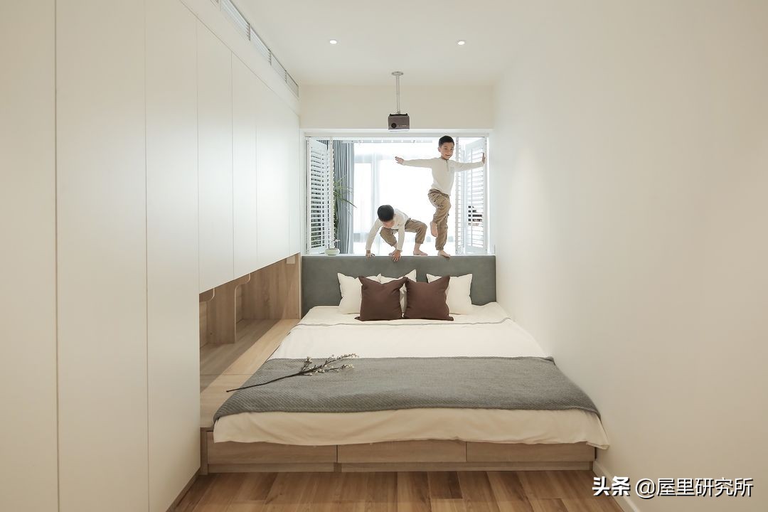 榻榻米经典小户型,小户型榻榻米极简