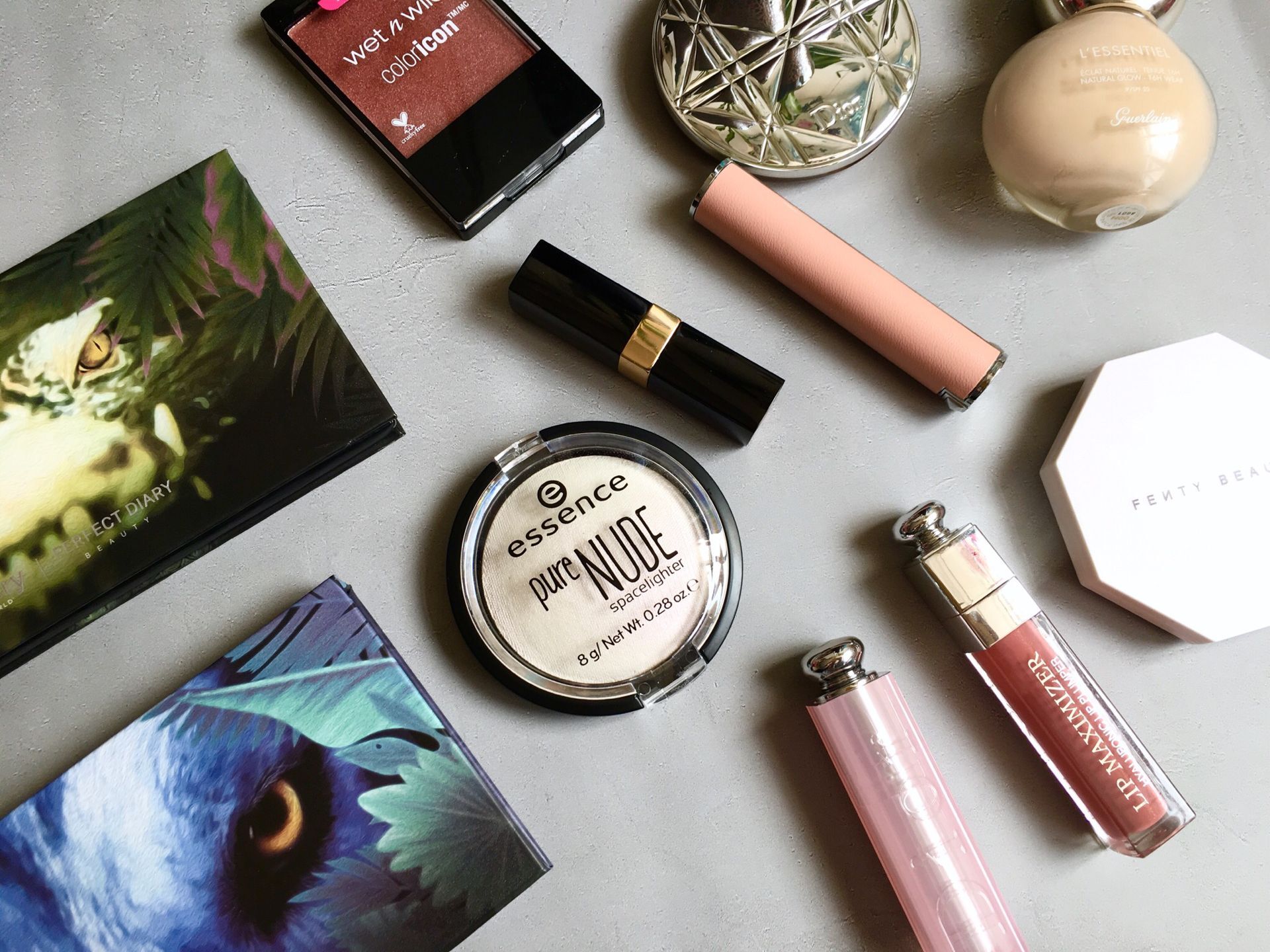 腮红唇膏眼影三合一推荐,欧美风的眼影腮红口红推荐