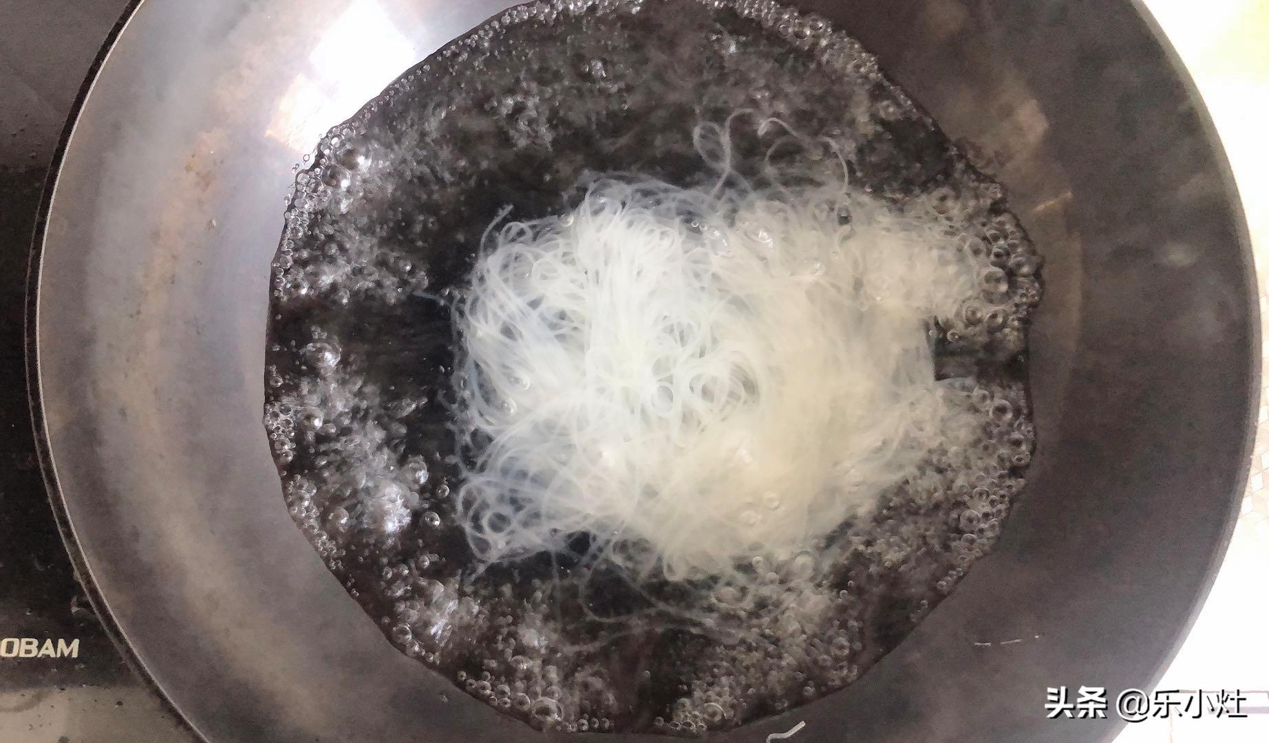 凉拌酸辣粉丝家常做法简单好吃,凉拌开胃粉丝教程