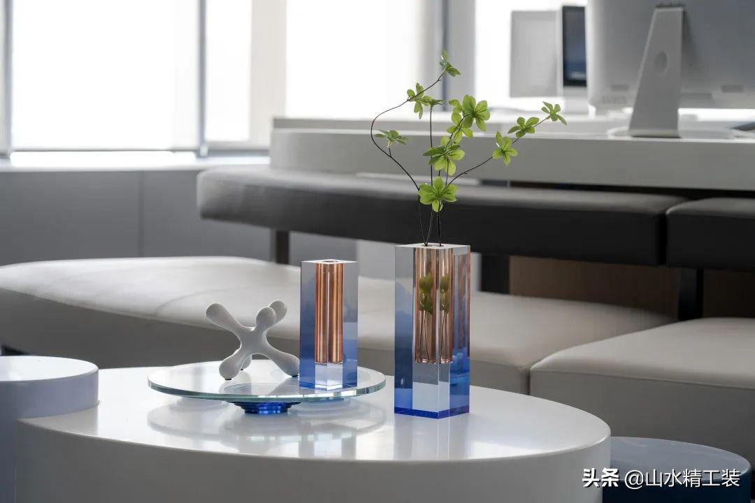 中国十大公装设计「山水精工装」丨赋予自然情绪的办公样板间