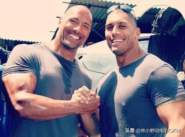 强森好莱坞片酬,好莱坞巨星强森