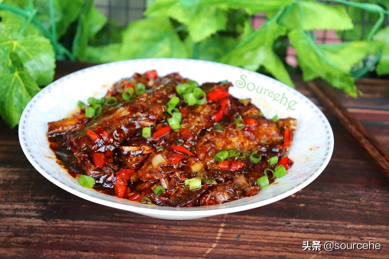 红烧带鱼好吃入味的方法,用红烧料做红烧带鱼家常做法
