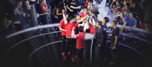 skt打野现在是谁,skt三冠王是哪几个赛季