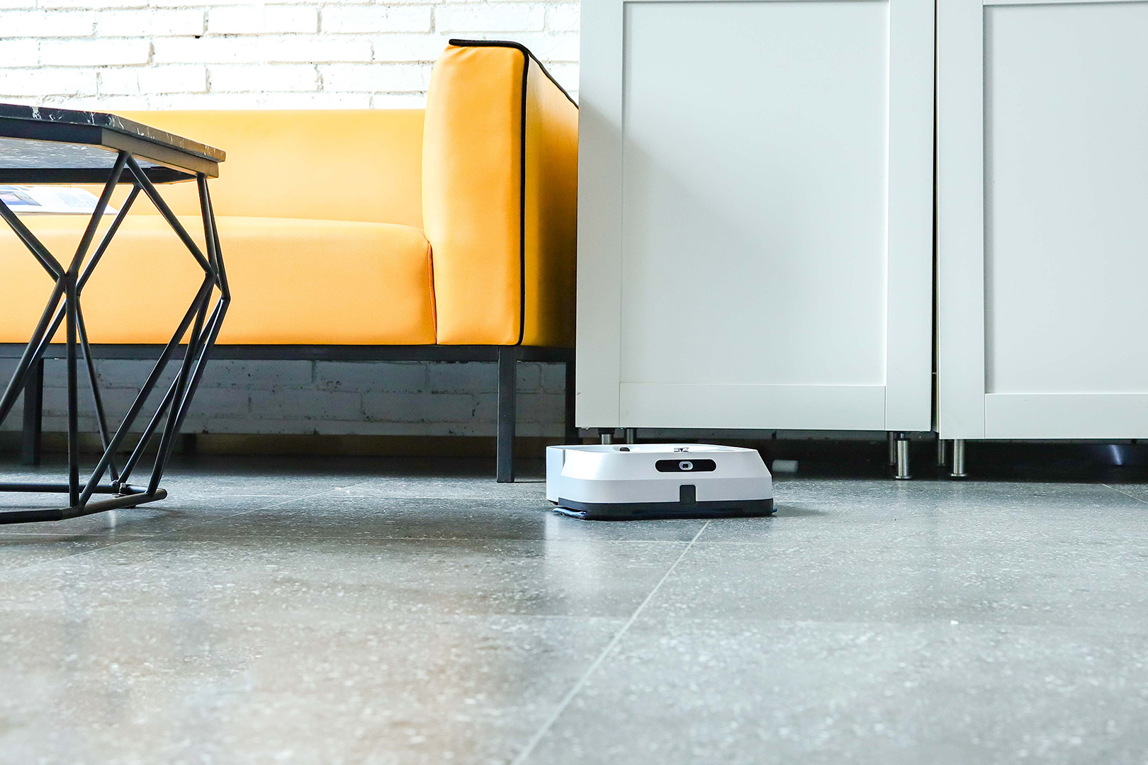 自动洗地机器人能过多高的坎,最好用的擦地机器人