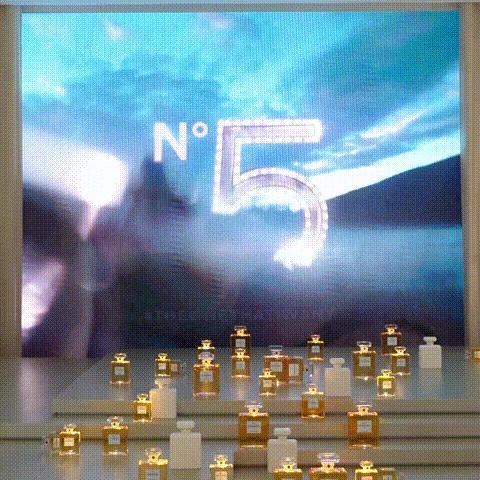 玛丽莲梦露香奈儿5号香水,玛丽莲梦露用的哪款香奈儿5号