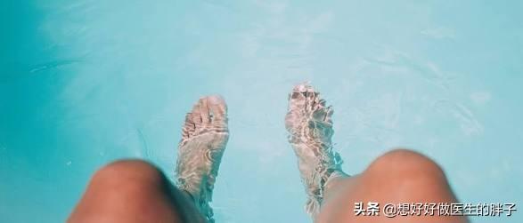 辟谣尿酸高就一定会引发痛风,辟谣痛风