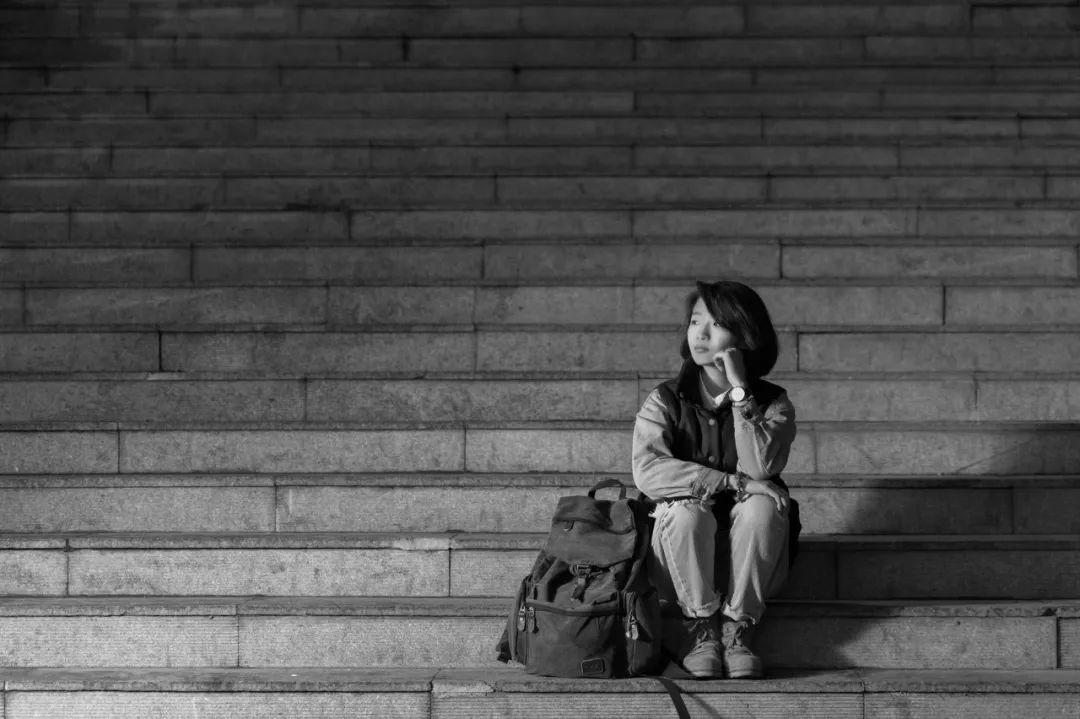 生活不曾放过谁你却依然在坚持,生活不曾放过谁熬过了就好了