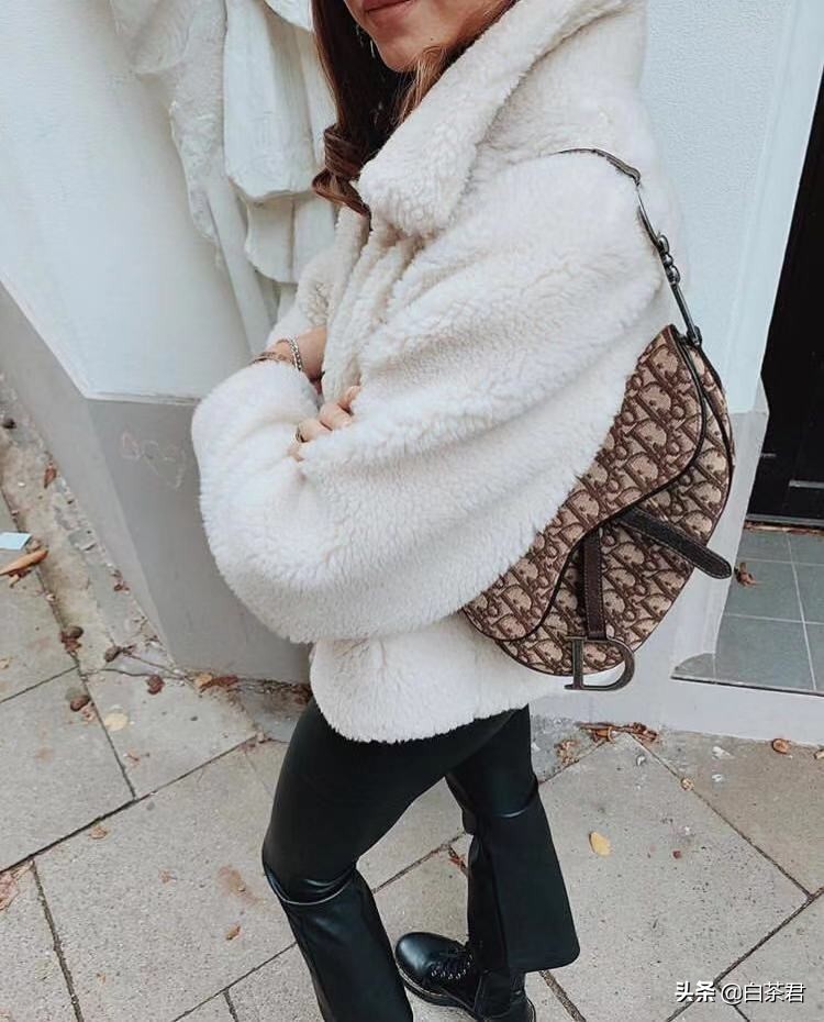 2019最热的大牌腋下包,2022最值得买的腋下包