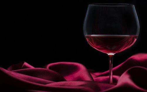 实体店红酒加盟如何起步,加盟红酒专卖店哪家靠谱