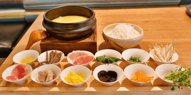 云南特色小吃吃法大全 (云南正宗美味小吃做法)