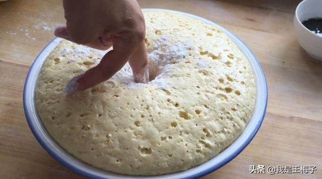 馒头只加酵母泡打粉怎么才能更白,馒头加泡打粉好还是不加好