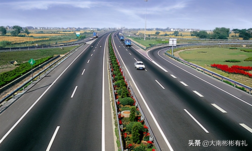 江苏第一条高速-沪宁高速，看看现在怎么样了？