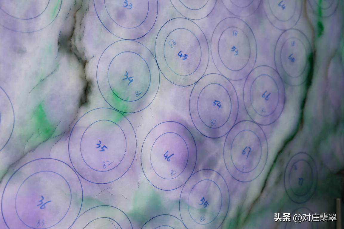 翡翠板料设计,翡翠定制板料怎么看色