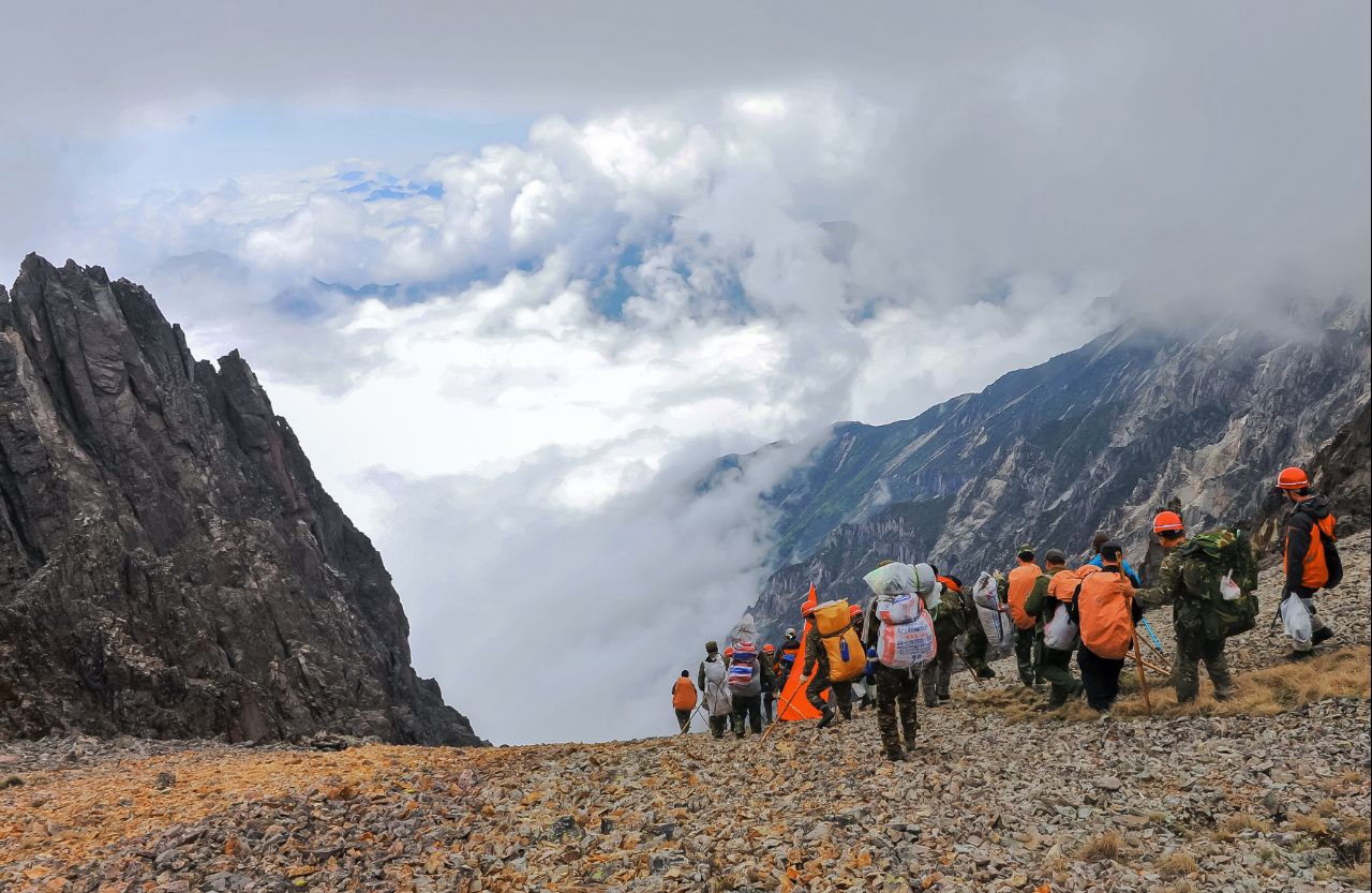 从高山之巅到深海之渊,流石滩徒步攻略