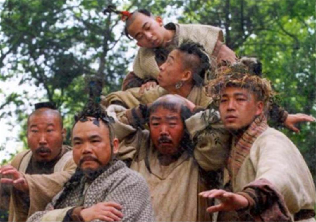 令狐冲回屋取剑什么梗,令狐冲七个绝招