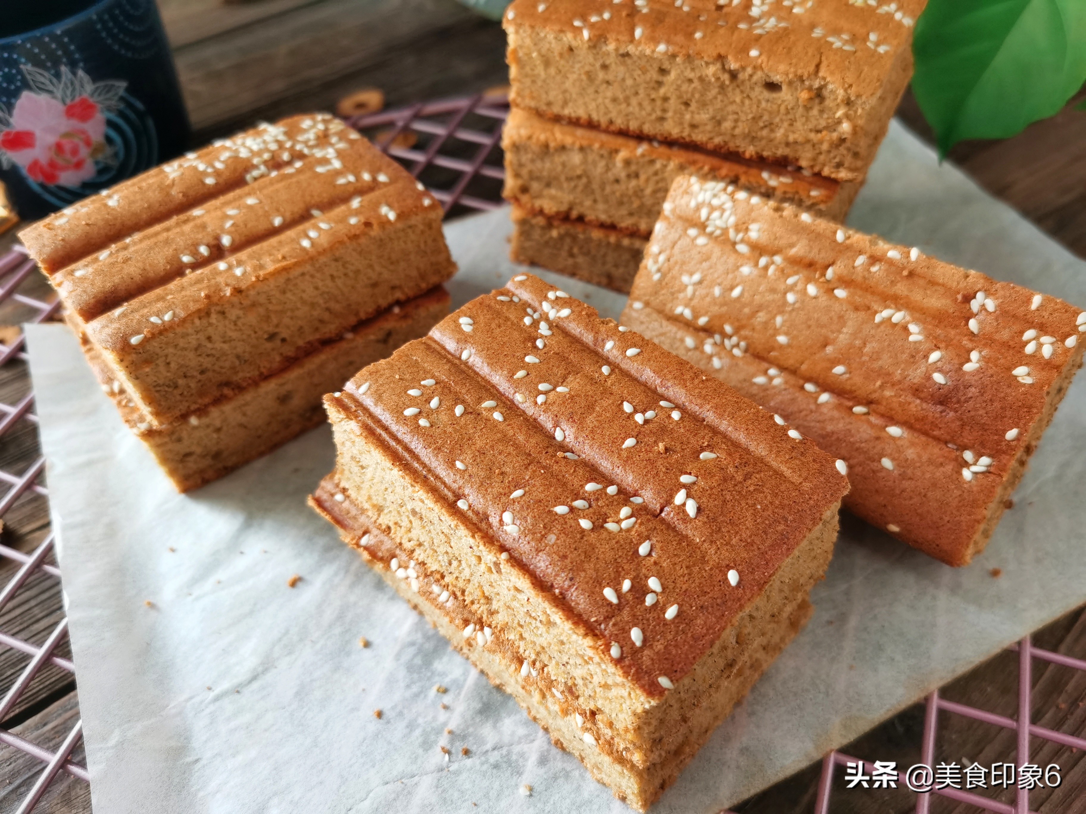 自制蛋糕为什么会开裂,自制蛋糕容易塌陷怎么办